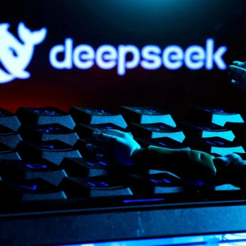 Senado dos EUA Propõe Separação Total da IA entre EUA e China Após Avanço da DeepSeek