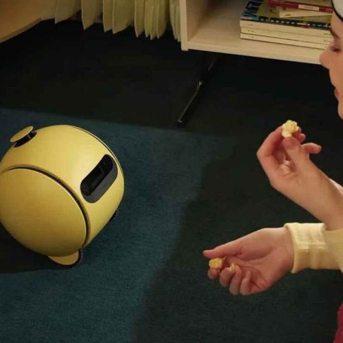 Samsung e Google Lançam Ballie, Robô Doméstico com IA Gemini e Projeção de Vídeo